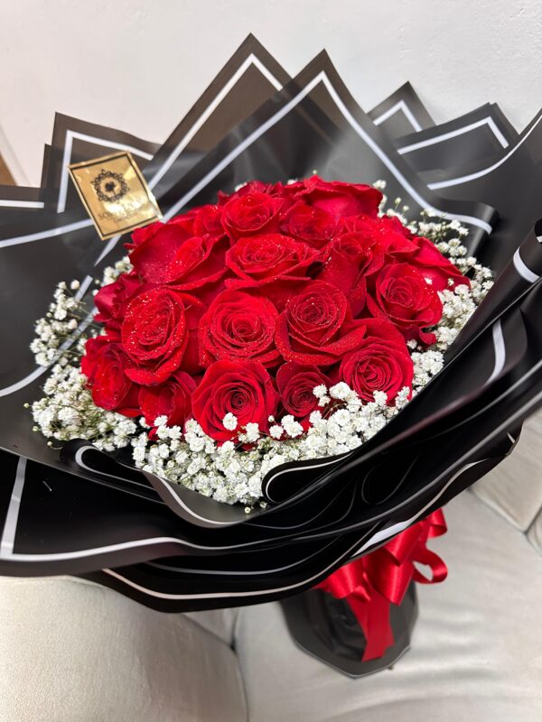Bouquet de rosas mediano